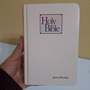 Baby's First Bible w/ Box KJV Holy Bible Keepsake, Nelson 112C, White Hardcover